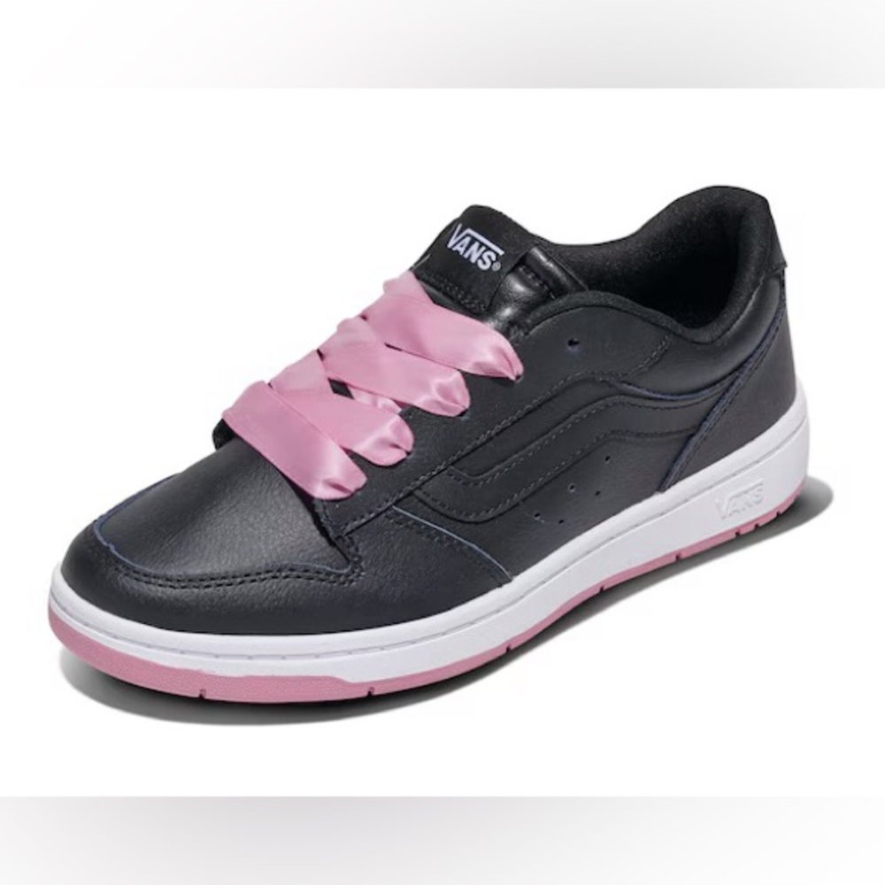 Vans Ryland Low-Top Leather Sneakers in Black & Pink NIB - Picture 3 of 7